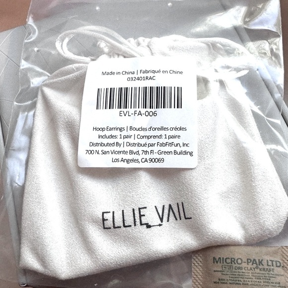 ⚡️Stunning One of a Kind Brand New Ellie Vail Laurette Medium Hoop Earrings ⚡️ - Picture 12 of 15